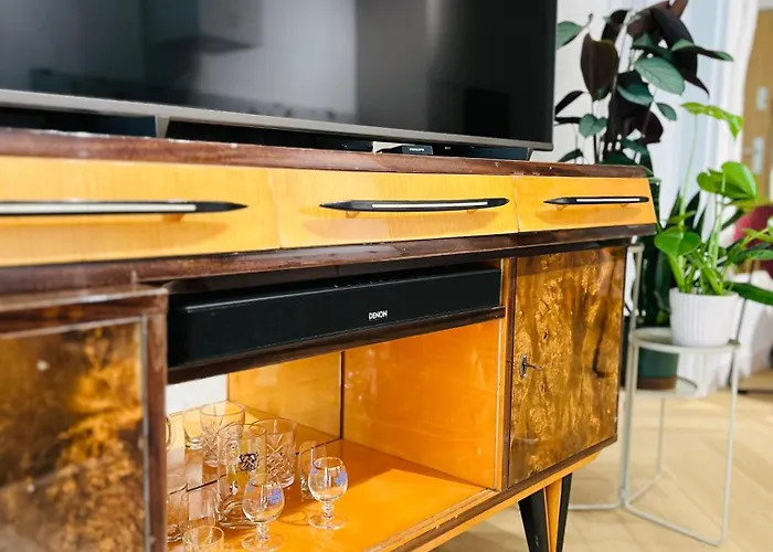 Charming In A Area- Free Parking