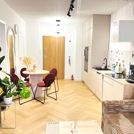 Charming In A Area- Free Parking * Cracovie