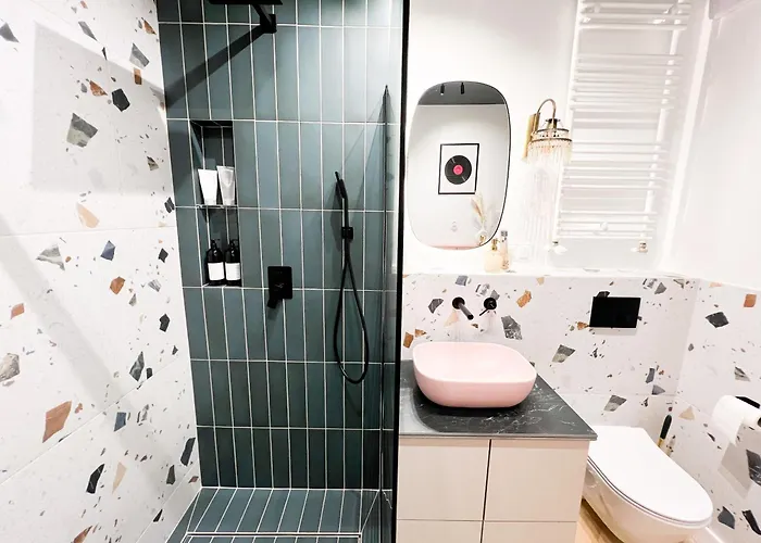 Апартаменты Charming In A Area- Free Parking Краков